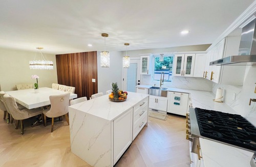 Tisbury House | Stunning Tisbury Retreat with Pool