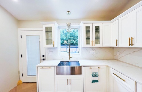 Tisbury House | Stunning Tisbury Retreat with Pool