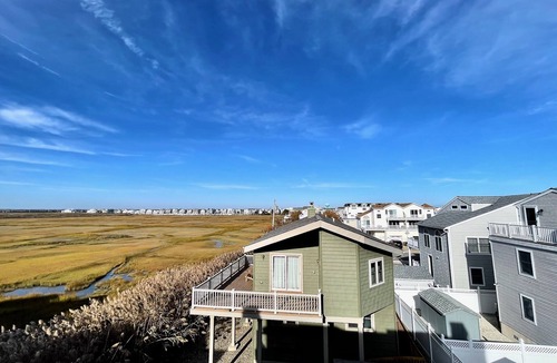 Sea Isle City House | Stunning Townhome, Private Elevator, Expansive Bay Views!