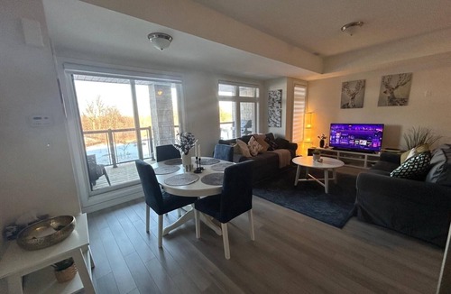 Halton Regional Municipality House | Stunning Townhouse available for short term rent (July & August)