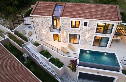 Slano Villa | Stunning two-story modern villa nestled by the seaside