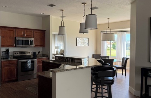 Fellowship House | Stunning, updated 3 bdrm/2ba - 3mi to World Equestrian Center - On golf course