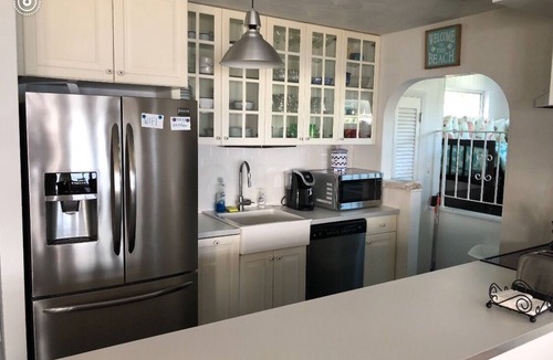 Magnolia House | Stunning Views from Beachfront House in Manchester-by-the-Sea!