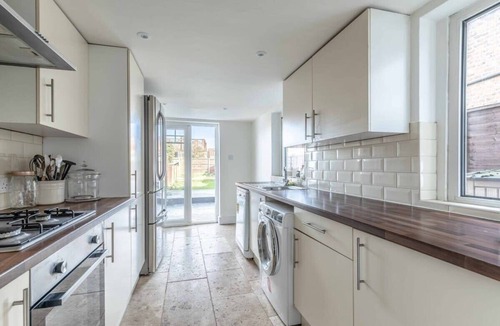 Windsor House | Stunning Victorian Cottage in Windsor