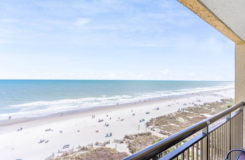 Myrtle Beach Condo | Stunning View Studio Condo in Myrtle Beach