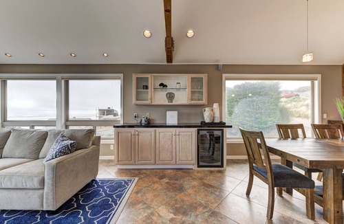 Dillon Beach House | Stunning Views and Walk to the Beach!