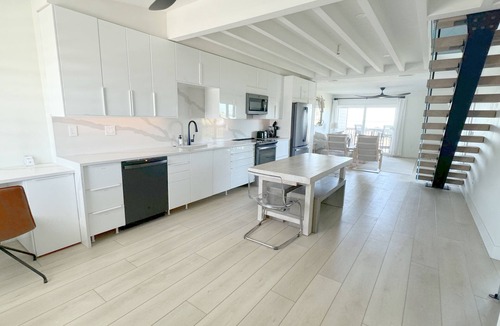 Placida Condo | STUNNING VIEWS BEACHFRONT CONDO: Heated Pool+ Ferry Access+ Parking!
