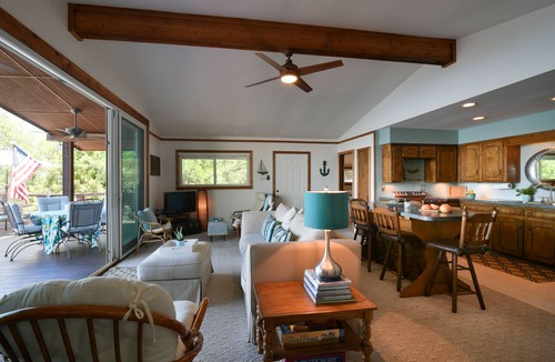 Graford Cabin | Stunning Views! Enchanting Peninsula Lake Front Cabin with Dock, Kayaks, Hiking