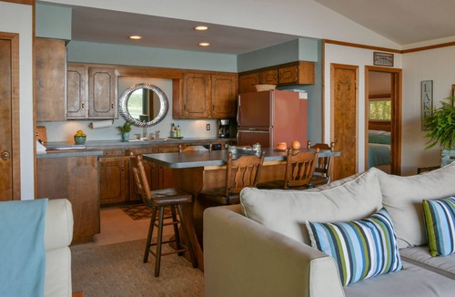 Graford Cabin | Stunning Views! Enchanting Peninsula Lake Front Cabin with Dock, Kayaks, Hiking