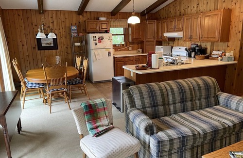 Pequot Lakes House | Stunning views on tranquil lake.