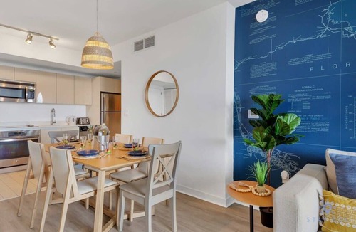 Hallandale Beach Apartment | Stunning Views | Pool & Gym | Close to Beach