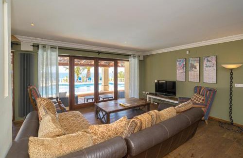 Villajoyosa Villa | Stunning Villa Carichel Blanc