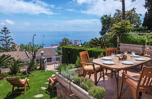Tossa de Mar House | Stunning villa for 7 guests with pool, WIFI, TV and balcony