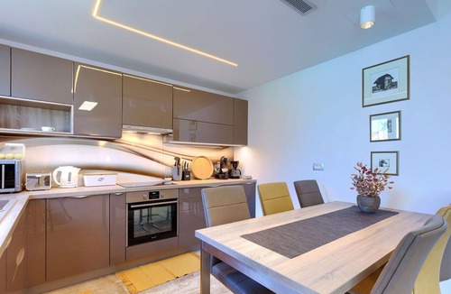 Basanija House | Stunning villa for 5 guests with private pool, A/C, WIFI, TV, terrace and parking