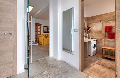 Basanija House | Stunning villa for 5 guests with private pool, A/C, WIFI, TV, terrace and parking