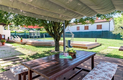 Skropeti House | Stunning villa for 8 people with A/C, private pool, WIFI, TV, terrace and pets allowed