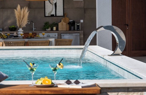 Zupa dubrovacka Villa | Stunning Villa Jelena with large pool