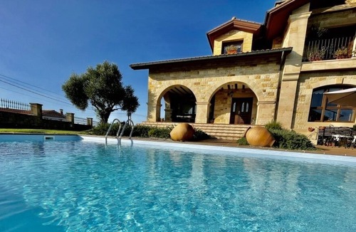 Suances Villa | Stunning villa with Pool, Garden & BBQ ... Amazing Sunset / Sea views.