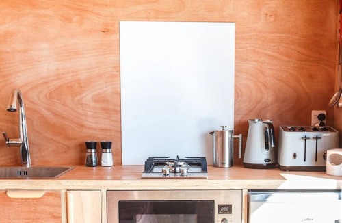 Waiouru House | Stunning Waiouru Tiny House - Perf Summer Getaway