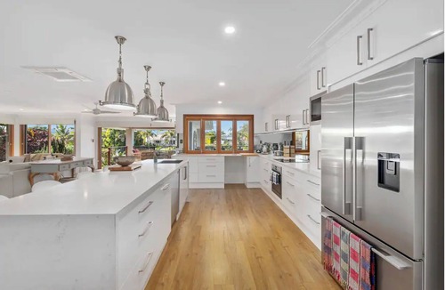 Broadbeach Waters House | Stunning Waterfront Home with Heated Pool