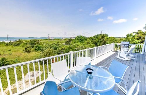 North Eastham House | Stunning Water Views by Private Beach