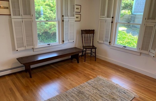 Indian Neck Heights House | Stunning Waterfront in Wellfleet (CS0024)