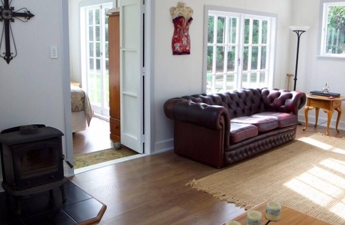 Te Tii House | Stunning waterfront property