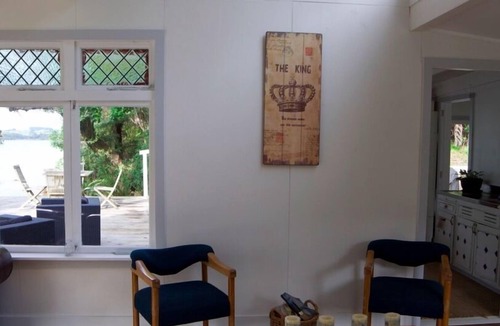 Te Tii House | Stunning waterfront property