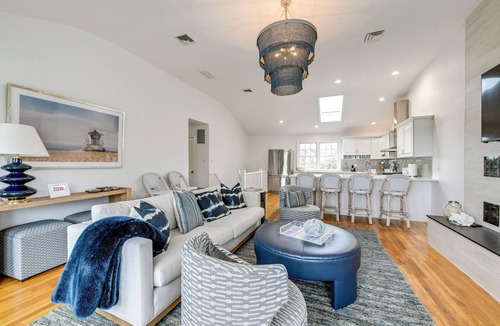 Westhampton Beach House | Stunning Westhampton Beach Home w/Private Pool