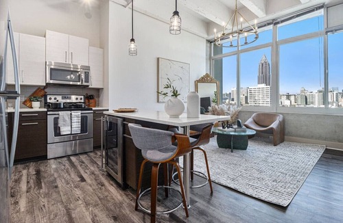 Downtown Atlanta Apartment | StunningCityViews In The Heart Of ATL/FreeParking!