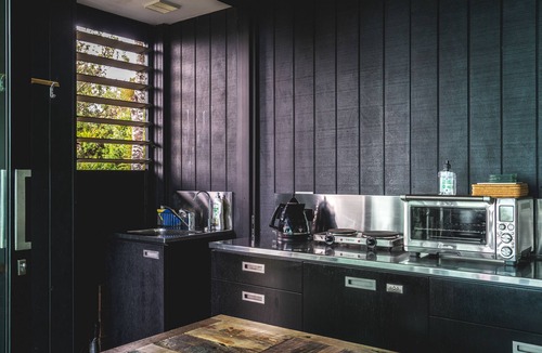 Piha House | Stunningly Private Piha Retreat