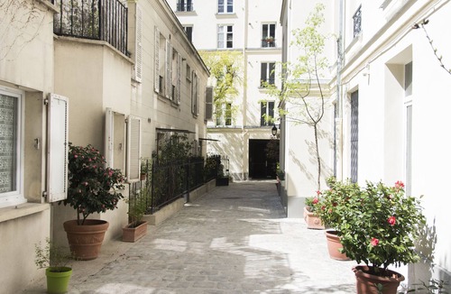 Pigalle Apartment | Style in South Pigalle, by Veeve