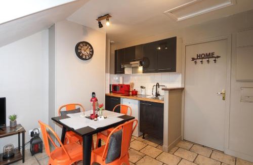 Blois Apartment | Style Industriel Aux Bords de la Loire