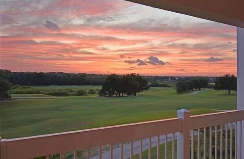Reunion Condo | Style, Luxury & Stunning Views
