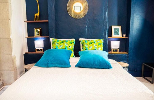 Castres Apartment | Style Room 81