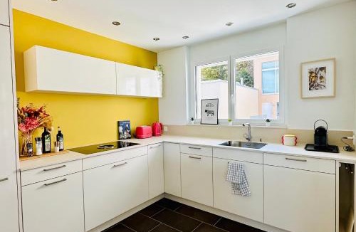 Ermatingen House | Stylisches Ferienhaus bis 6 Gäste mit einzigartigem Seepanorama