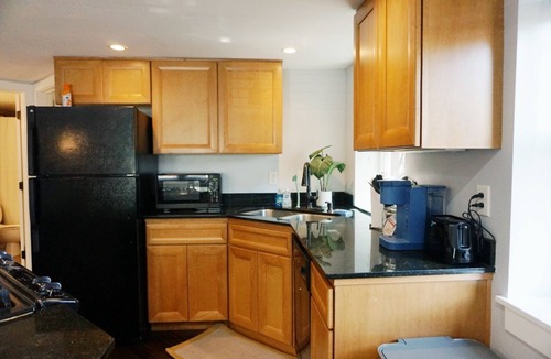 Lower Avenues Apartment | Stylish 1-Bedroom Stay Near Downtown SLC