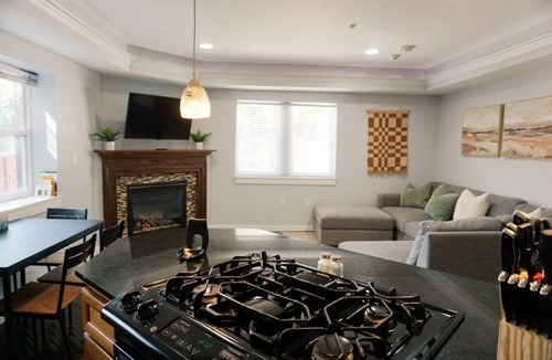 Lower Avenues Apartment | Stylish 1-Bedroom Stay Near Downtown SLC
