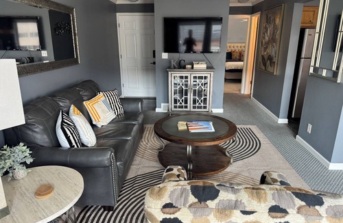 West Plaza Apartment | Stylish 1-Bedroom Plaza Retreat with Pool - 43
