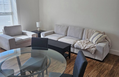 Elizabethtown Apartment | Stylish 1-Bedroom Apartment with New Furnishings Near Etown College