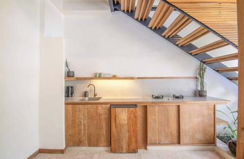 Pererenan House | Stylish 1-BR Villa with Pool, 800m to Echo Beach