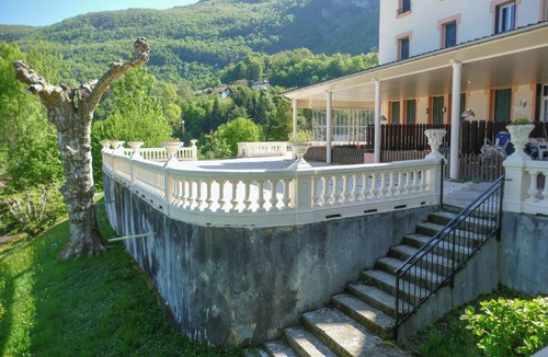 Aiguebelette-le-Lac Apartment | Stylish 1-Bedroom Apartment