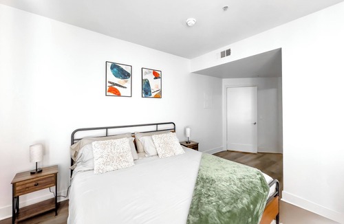 Del Rey Bed & Breakfast | Stylish 1bd apt in Marina Del Rey w FREE parking