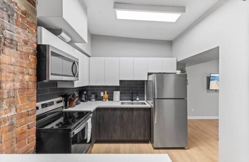 Peterborough Apartment | Stylish 1BR Boutique Loft in Downtown Peterborough