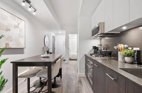 Eau Claire Condo | Stylish 1BR by Riverwalk & Eau Claire DT