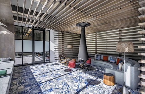 Assembly Square Apartment | Stylish 1BR in Assembly Square | Pool, Gym & Views