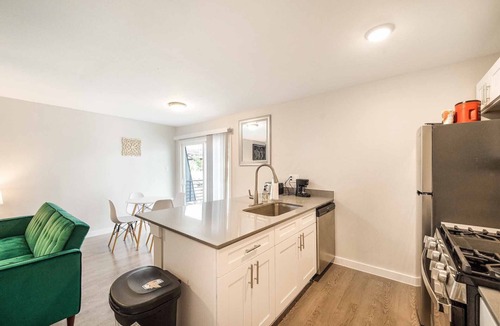 Mueller Apartment | Stylish 1BR Near UT | Mueller | Evonify 3653