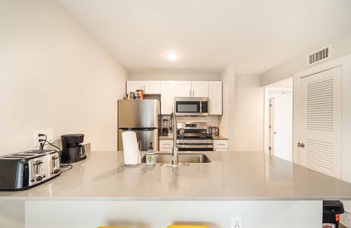 Mueller Apartment | Stylish 1BR Near UT | Mueller | Evonify 3034