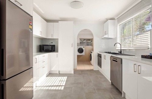 Leichhardt Apartment | Stylish 2-Bed House in Leichhardt