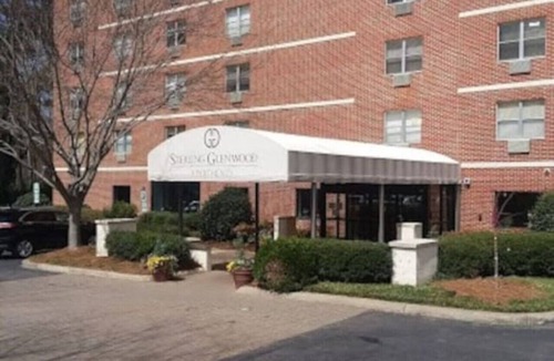Crabtree Apartment | Stylish 2 Bed Suite—in Crabtree Valley Raleigh!